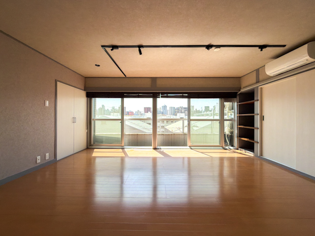 いい部屋との出会い 4Bの内観