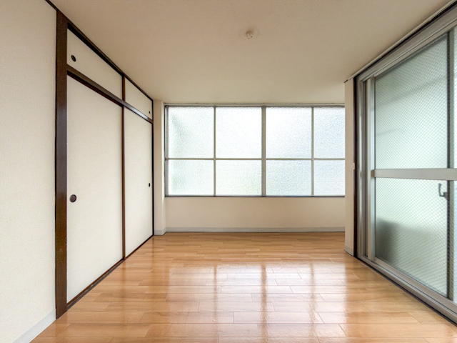 駒沢レトロ 409の内観