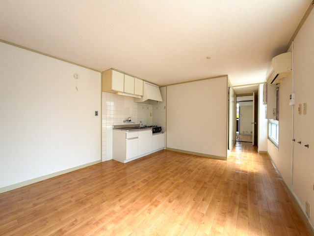 駒沢レトロ 409の内観