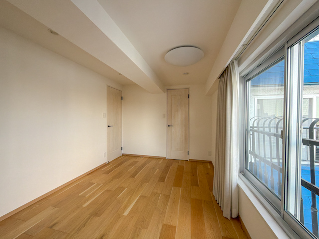 にっこりアーチ 909の内観