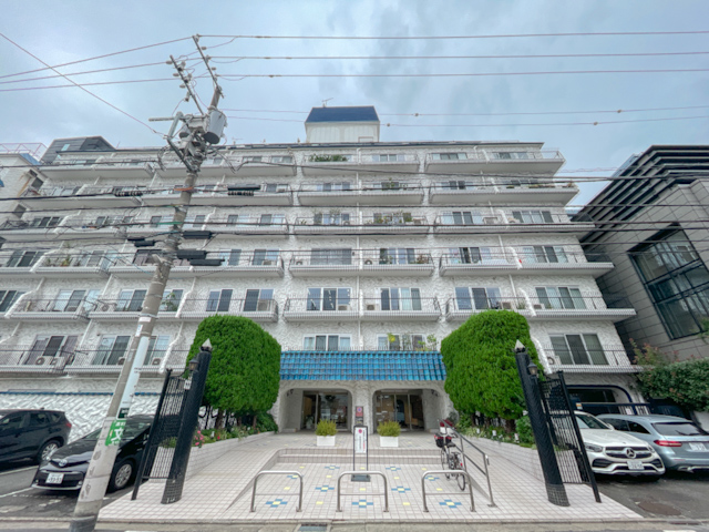 にっこりアーチ 909の内観