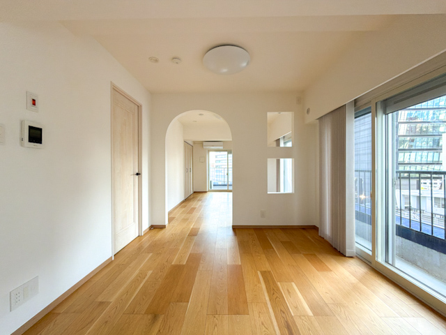 にっこりアーチ 909の内観