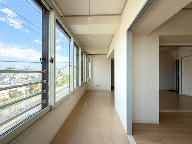 本日も視界良好 305の内観