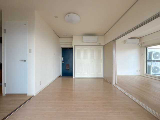 本日も視界良好 305の内観