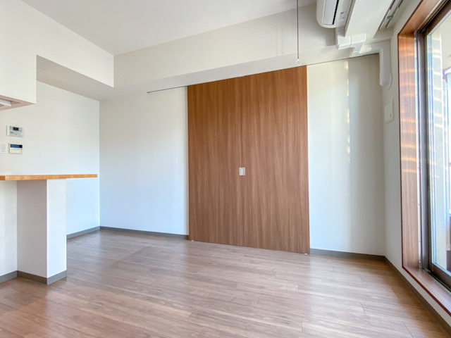 今日から俺は 703の内観