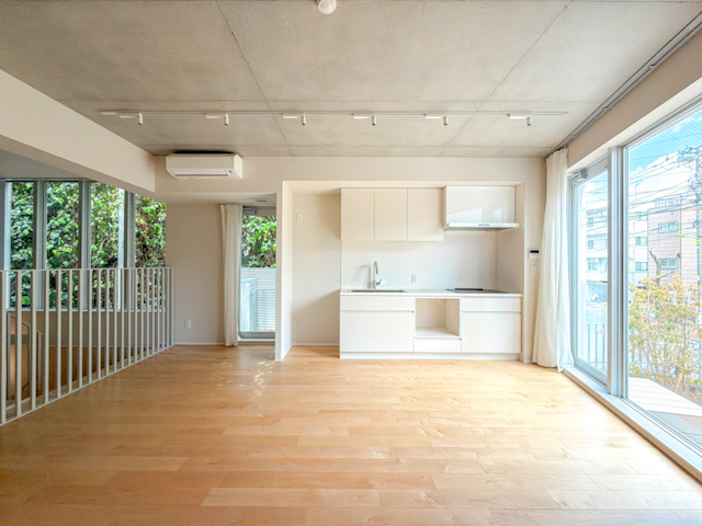 音も、暮らしも、包み込む 104の内観