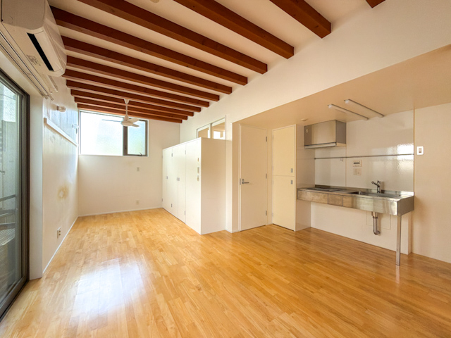 下北沢の時間 101の内観