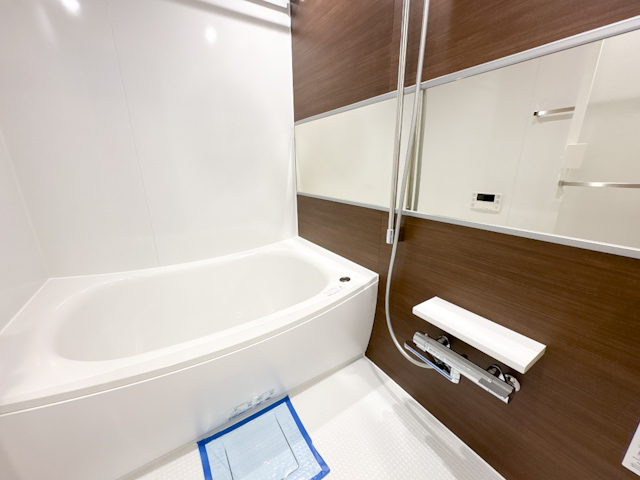 バランスが良い 206の内観