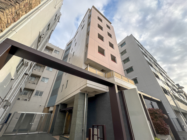 バランスが良い 206の内観