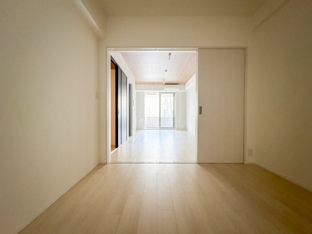 バランスが良い 206の内観