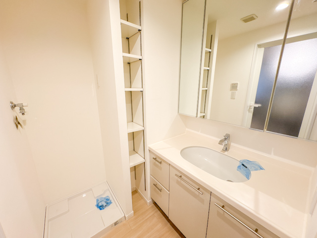 ゆとりある生活を 203の内観