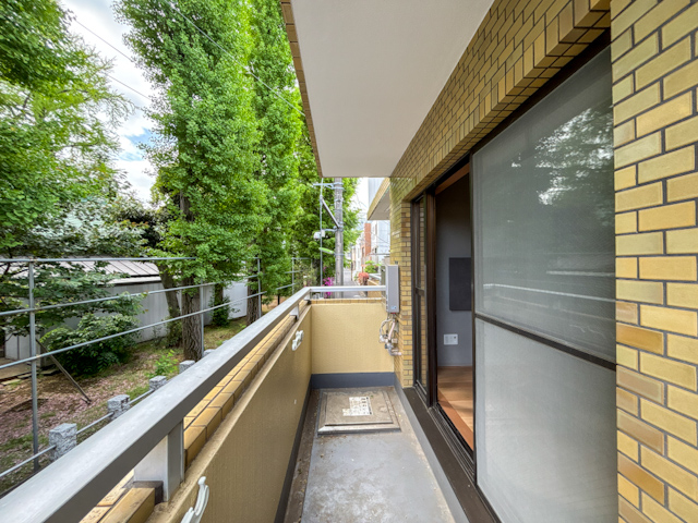 グレーとGreat！ 208の内観