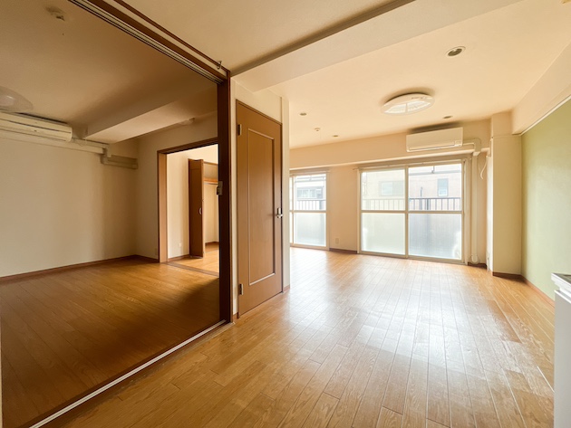 チェンジ!! 220の内観