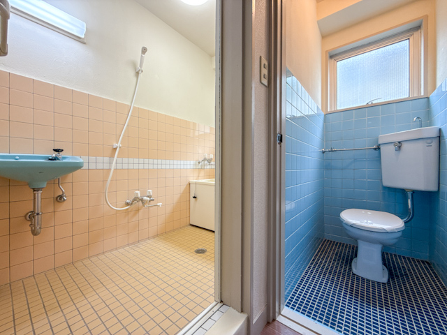 彩りレトロ 301の外観