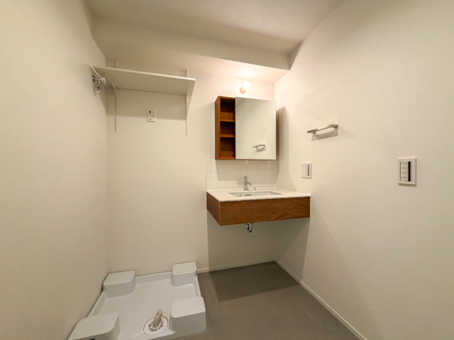 奥ゆかしき 101の内観