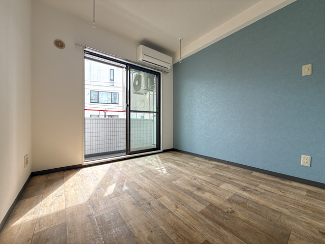 カラフルエビス！ 506の内観