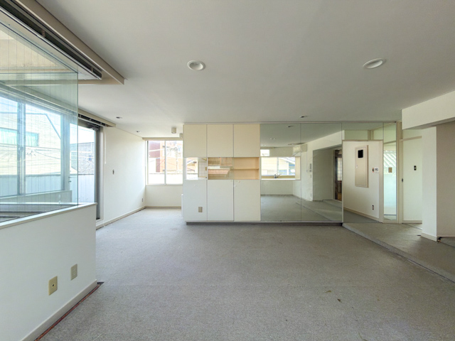 1980's 3-4Fの内観