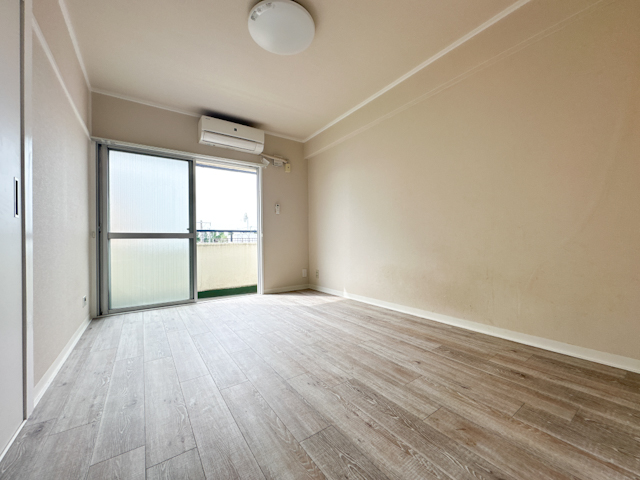 駅近快適ライフ 406の内観