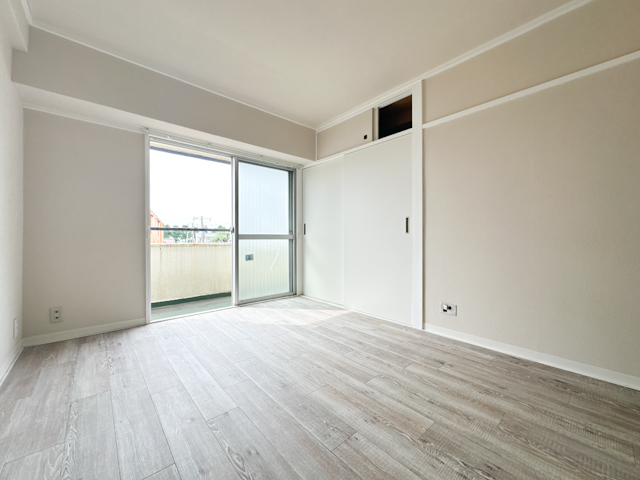 駅近快適ライフ 406の内観