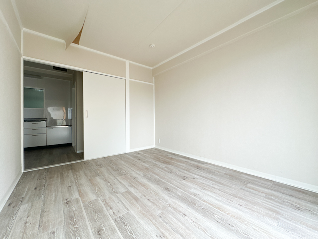 駅近快適ライフ 406の内観