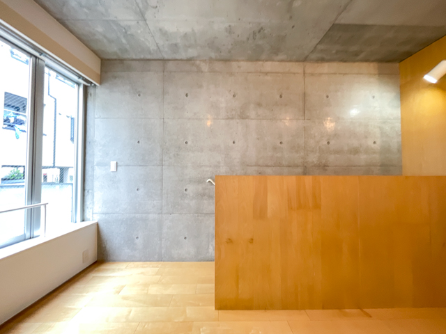 奥行きを満喫 101の内観