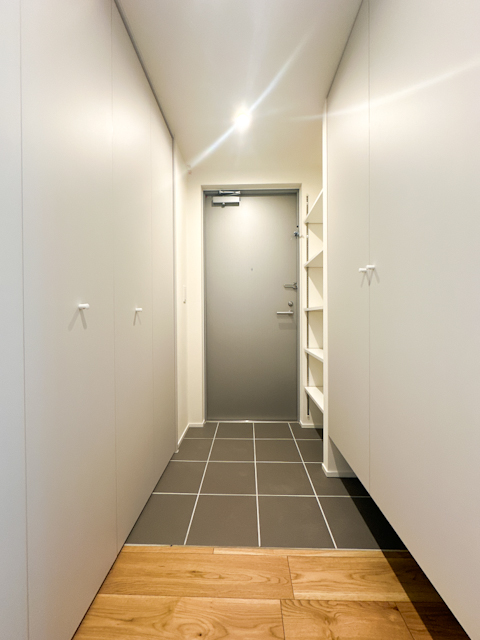 リビング独り占め 201の内観