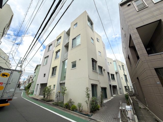 alleyway 101の内観