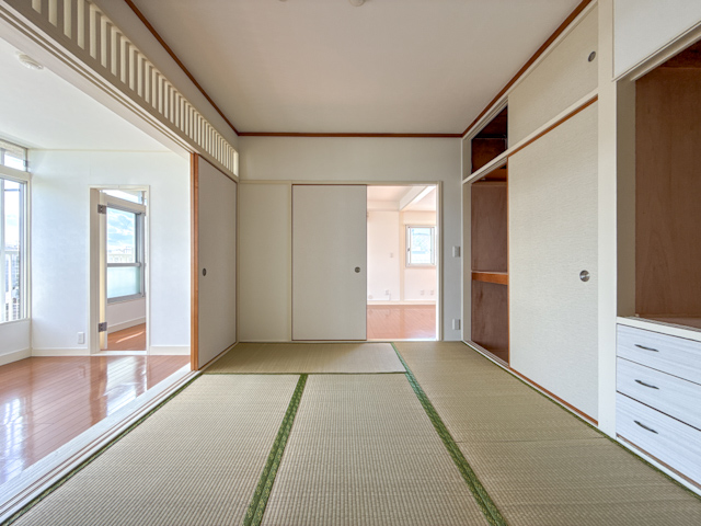 愛おしさ満点 405の内観