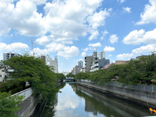 川っぺり 4302の内観