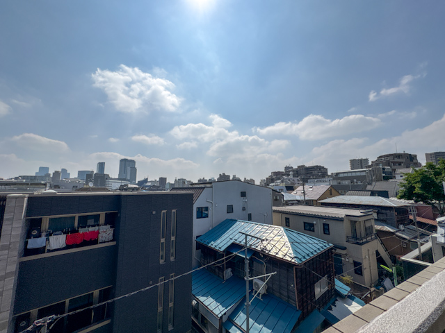 ふたりと、二匹。 402の外観