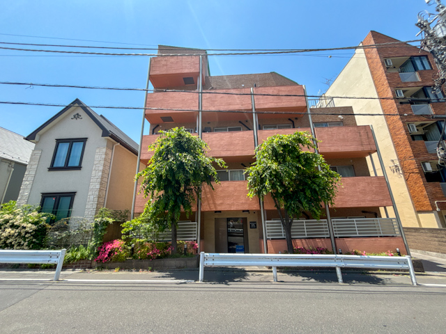 屋上部屋みたいな特別感 404の内観