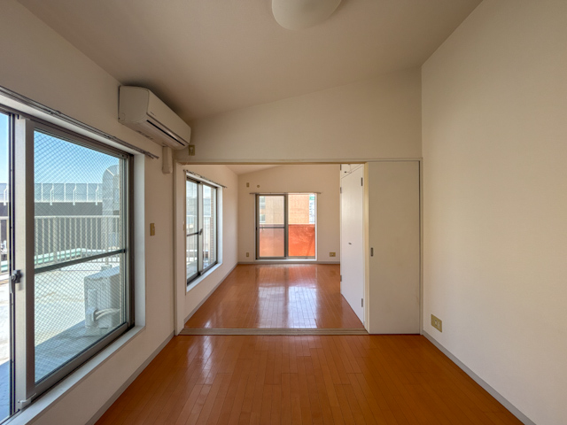 屋上部屋みたいな特別感 404の内観