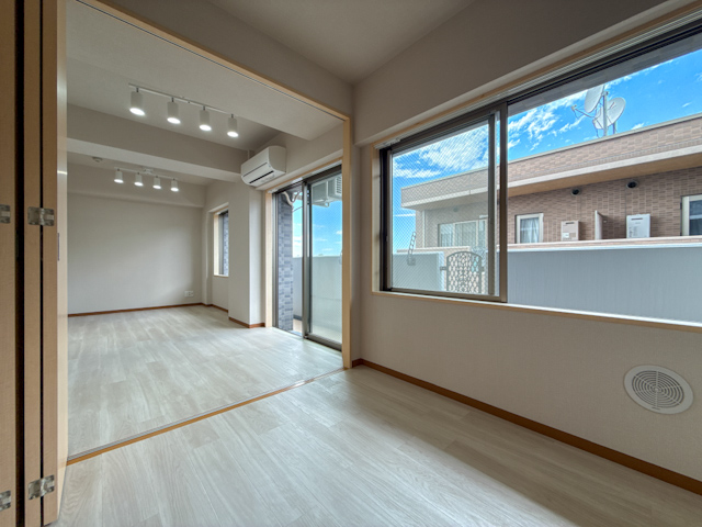 青空と同居 707の外観