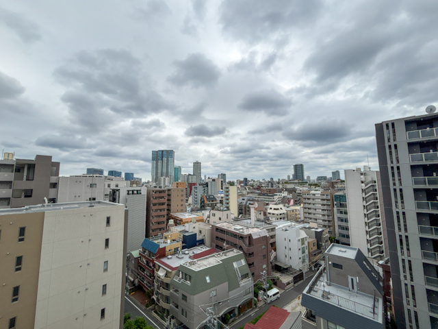 青がお好きなヴィンテージ 803の内観
