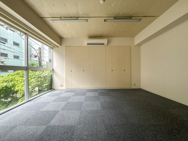 ONとOFFのあいだ 203の内観