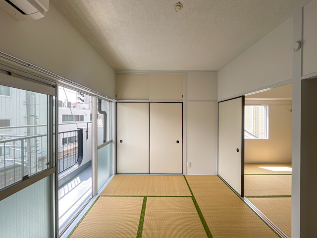 レトロと畳と 301の外観