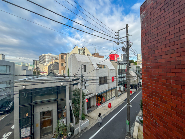 街を眺めて暮らす 306の外観