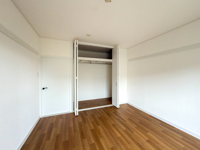 お部屋がいっぱい！ 202の内観