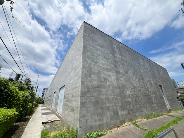 私だけの現代美術館 9の内観