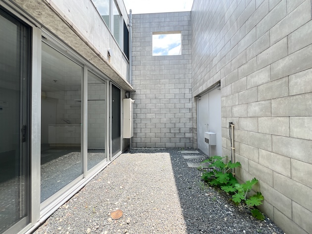 私だけの現代美術館 9の内観
