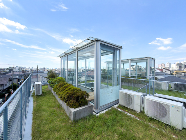 空へ伸びる部屋 302の内観