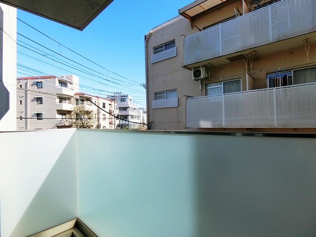 不思議と心地よい空間 503の内観