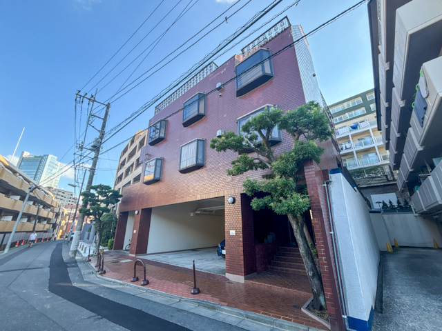 クラシックな赤レンガ 503の内観