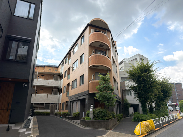 R.N.ガラスブロック大好きさん 403の内観