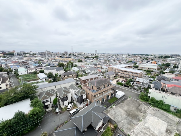 広がる空を独り占め 902の内観