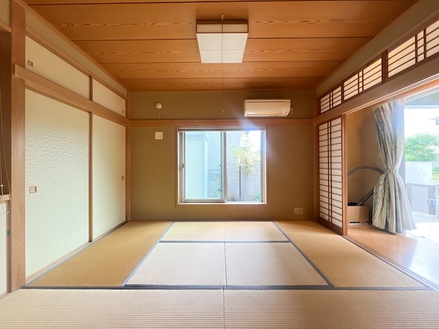 質感と静寂を愉しむ 111の内観
