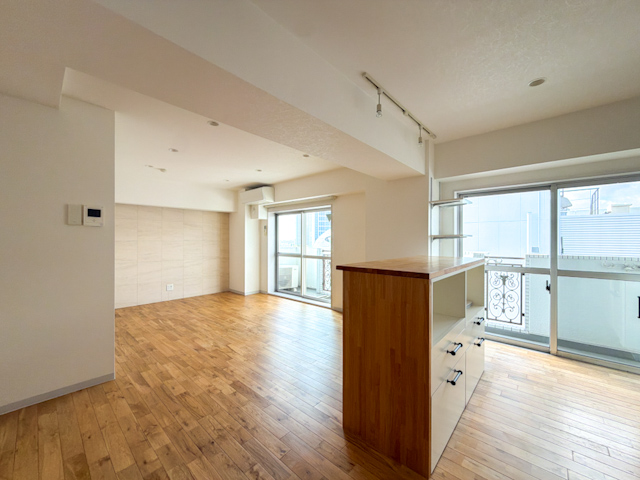 玉川高島屋本館前 1104の内観