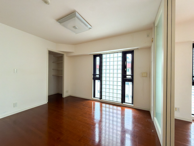 松濤、良い部屋 307の内観