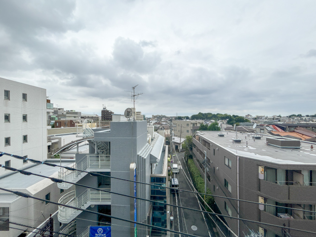 上町に、厨房あり 5の内観