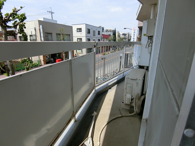 塗壁!地中海ルーム 202の内観